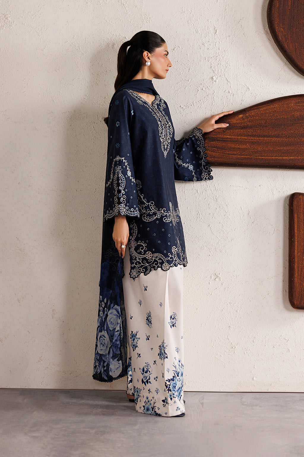 Sapphire Bloom 3Pcs