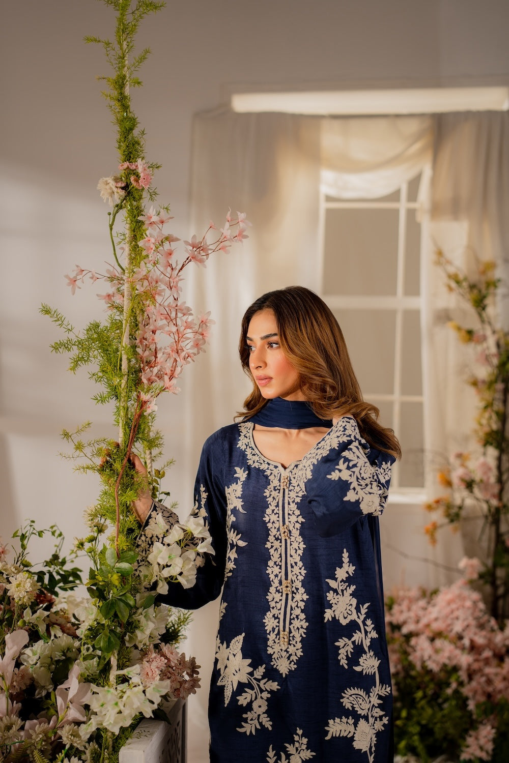 Zeenat EMB – 3PCs
